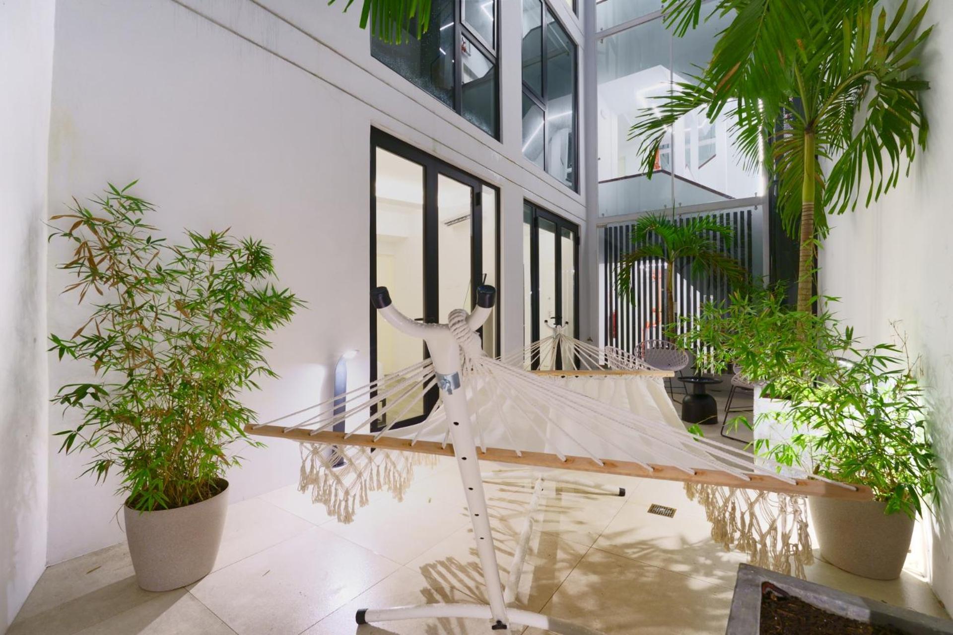 Sunny 2Br With Pool In Casco Antiguo Apartment Panama City Luaran gambar