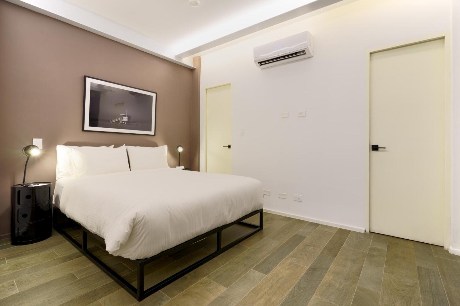 Sunny 2Br With Pool In Casco Antiguo Apartment Panama City Luaran gambar